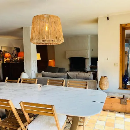 Chalet Familial En Plein Coeur De